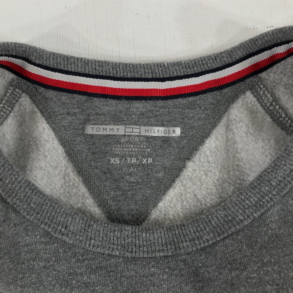gray sweatshirt - Picture 4 of 4